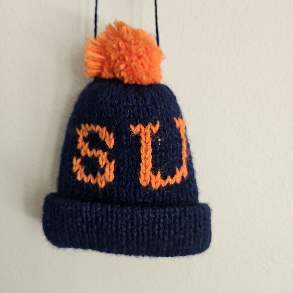 Hand-knitted Syracuse University Beanie CHRISTMAS ornament Blue & Orange. EUC - Picture 6 of 6